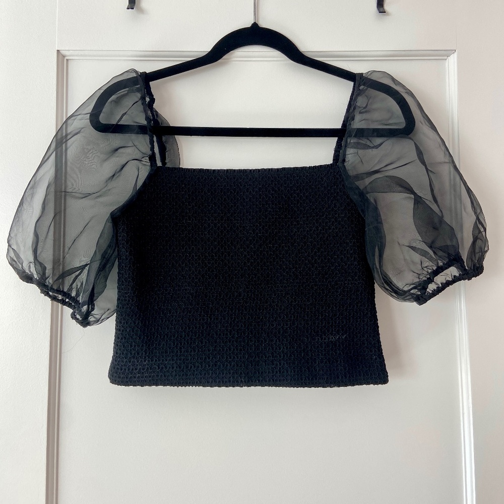 ASTR Puff Sleeve Top